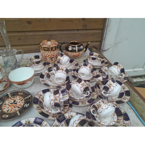 527 - Assorted Edwardian and later tea ware glassware etc.