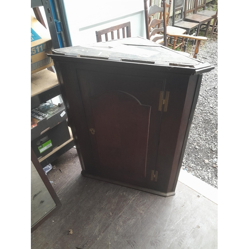 554 - 2 x 19th century oak corner cabinets for restoration or re purposing 77 cms x 50 cms