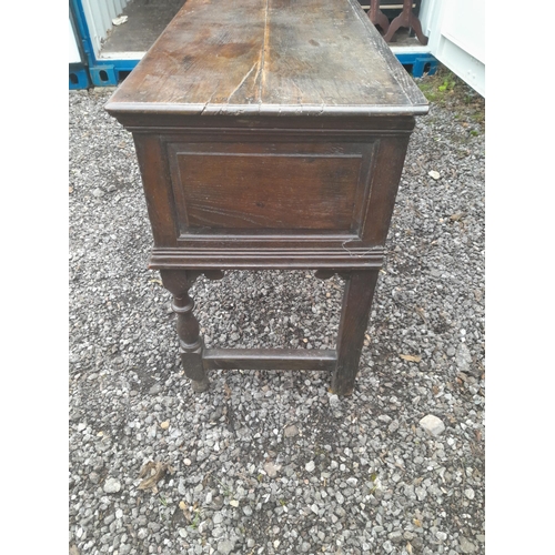 558 - Late 19th / early 20th century oak three drawer dresser in the Georgian manner with restoration 200 ... 