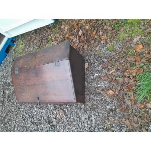 564 - Late 18th / early 19th century oak single drawer Bible box 80 cms x 60 cms x 40 cms