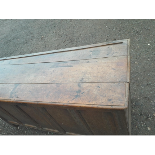 565 - Very large and heavy oak 18th century panel coffer / blanket box with some restoration 160 cms x 75 ... 