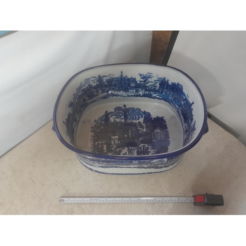 737 - Victorian style larger model blue and white transfer print footbath / jardiniere