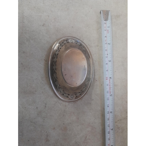 746 - Silver pin dish 23 g