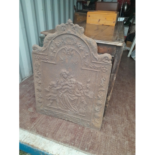 757 - Late 18th century cast iron fire back