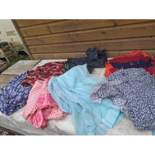 763 - Quantity of vintage ladies dresses from the 1960s and 1970s, : Laura Ashley, Phool, Jean Varon, Mayu... 