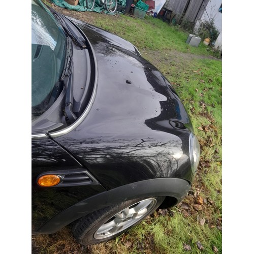 137 - Mini Cooper 3dr Petrol Automatic MOT expired Aug 2019, been garage stored since 2019, up until now, ... 