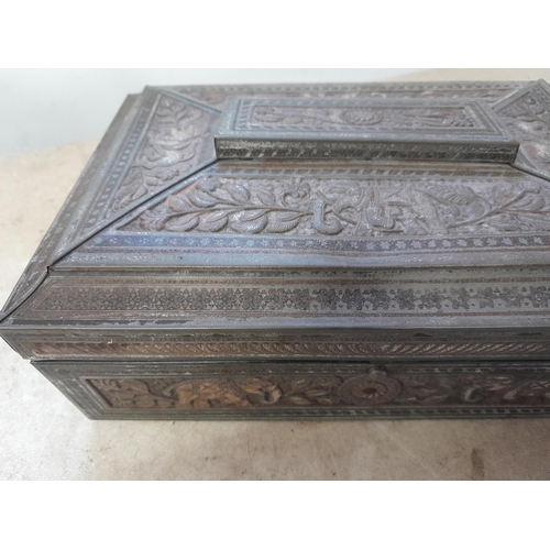 107 - Huntley & Palmer Biscuit Tin Indian Pattern Faux Sandalwood Box from early 20th century with stamp f... 