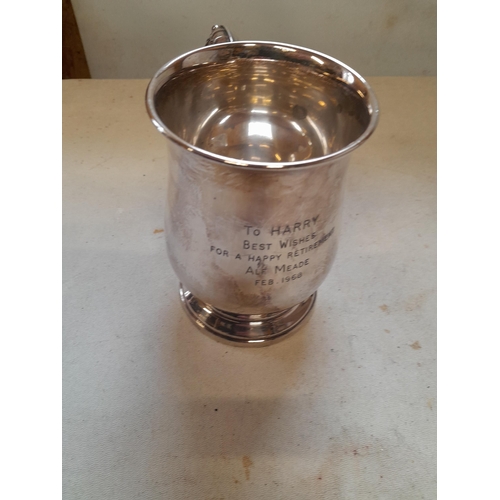 212 - Solid silver engraved tankard Sheffield 1967	Robert Pringle & Sons 299 g