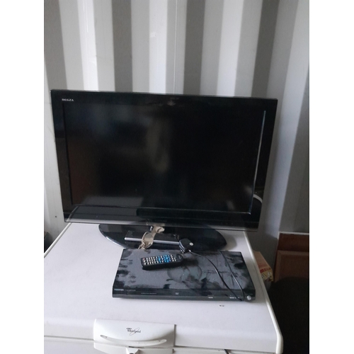 227 - Toshiba Regza flatscreen television 32 