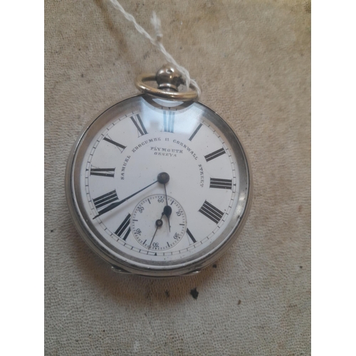 421 - 800 silver case pocket watch with key