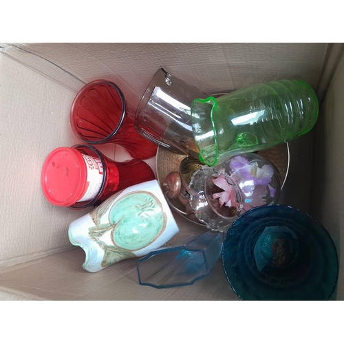 52 - Vintage shop till and box of china and glassware