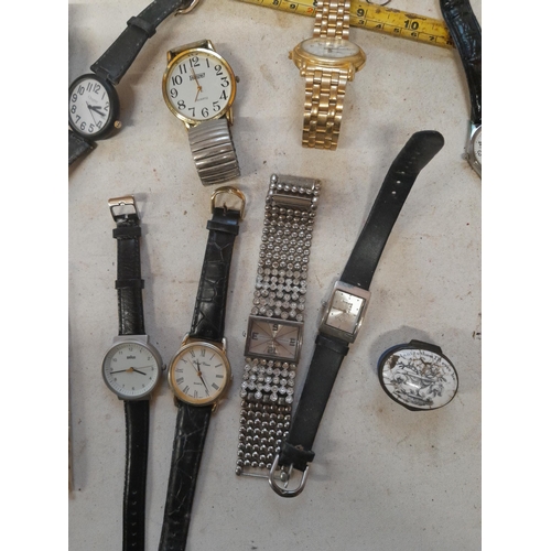 81 - Costume jewellery, wristwatches silver plated ware etc.