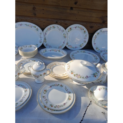 129 - Extensive Wedgwood Mirabelle dinner and tea service in good order some items not used some still in ... 