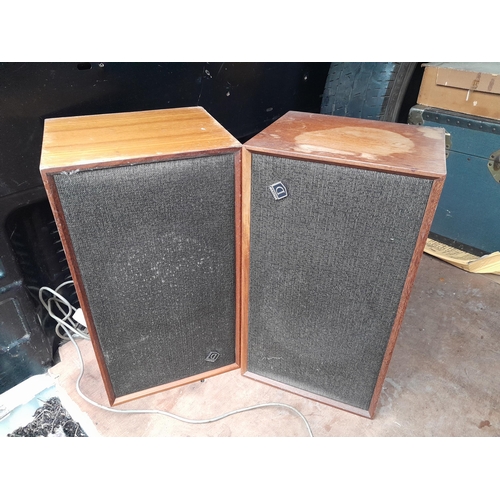 260 - Vintage Dynatron stereo with Goldring turntable and speakers