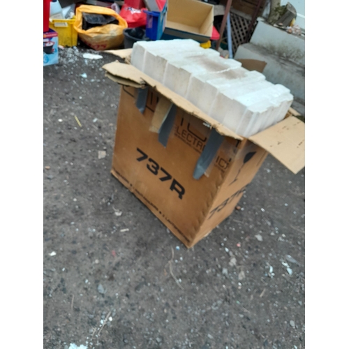 205 - Pair of  vintage Mission 737 R Speakers in box of issue (untested)