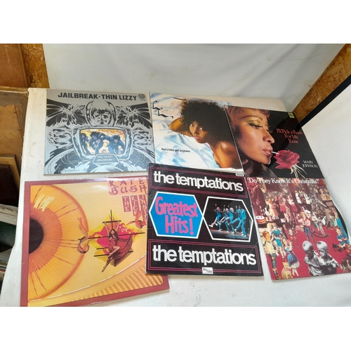 208 - Various vinyl record albums, focussing on Soul from the 1960s : Temptations : Puzzle People, Cloud N... 