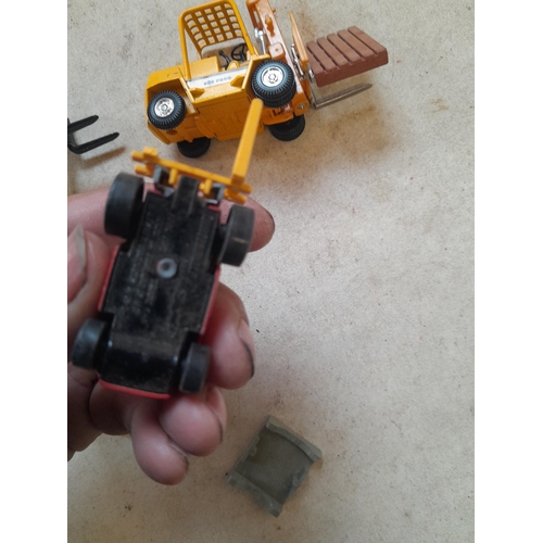 363 - Die cast toy cars : Forklifts ,  Dinky, Matchbox & Tomica play worn