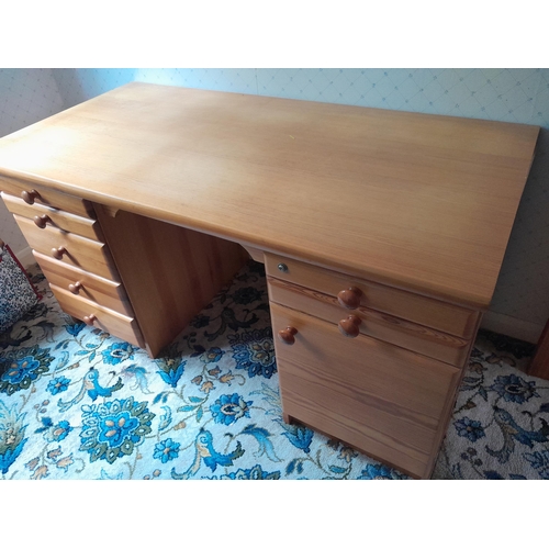 Lot 33        