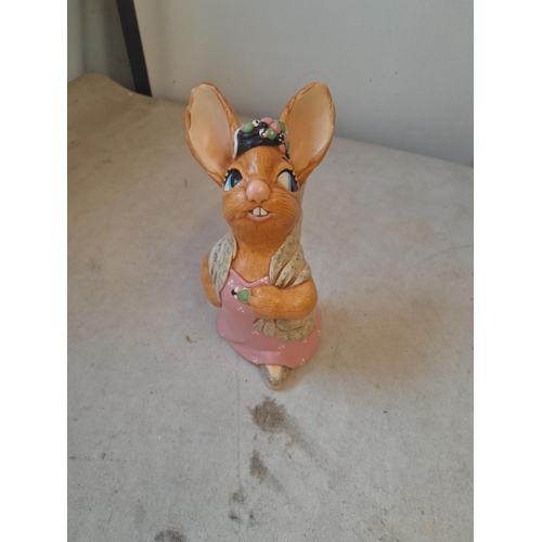 Lot 5         