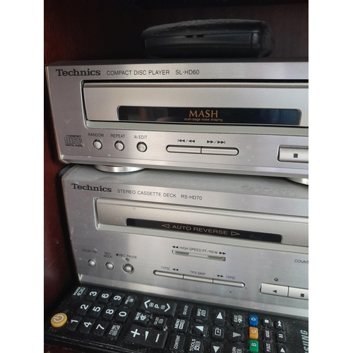 445 - Technics mini hi fi system with speakers SB 50 HDA