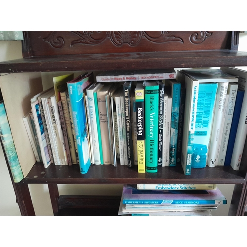 464 - Box of books on bee keeping