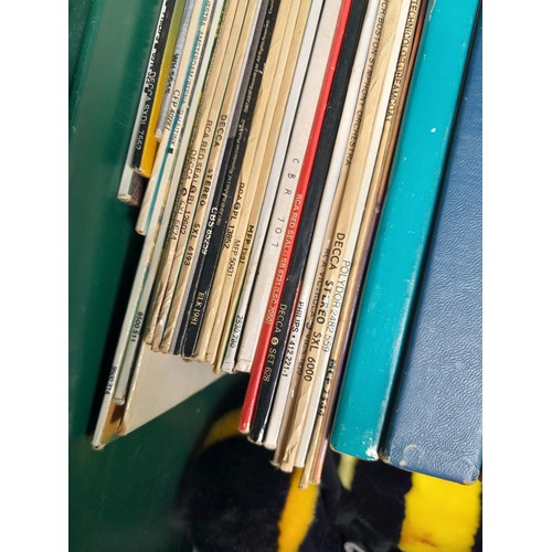 469 - 3 x Boxes of mixed theme records, Classical some stereo press noticed, some singer song writer notic... 
