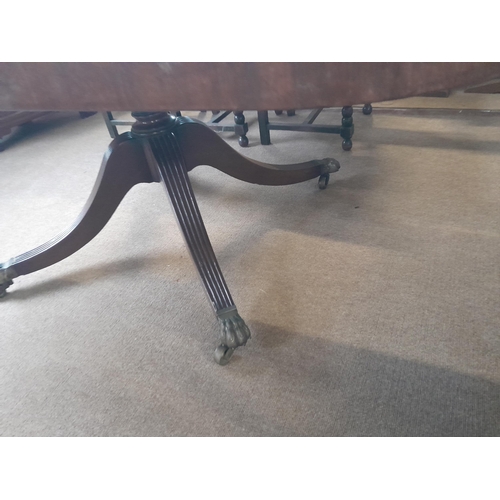 44 - Vintage mahogany breakfast table