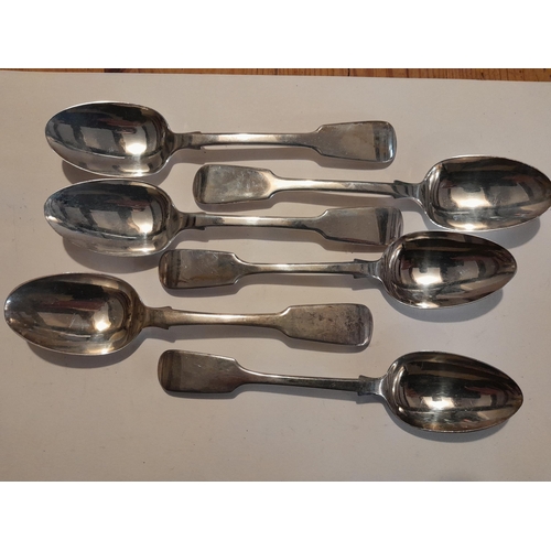 223 - Harlequin set of silver dessert spoons London 19th century 242 g gross weight