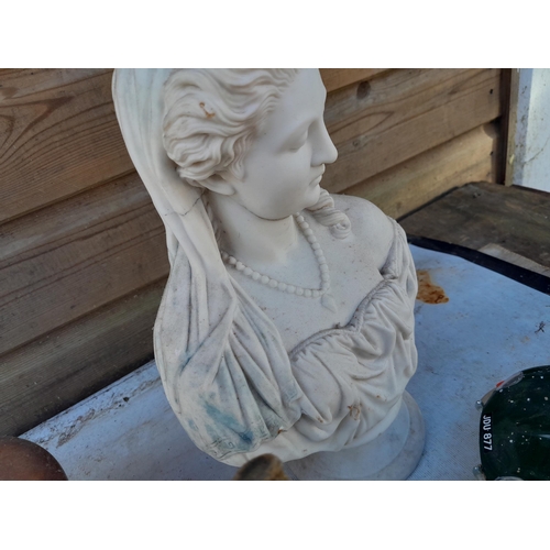 16 - A varied collection of mainly damaged 19th century Chinese and Japanese and European pottery : Worce... 