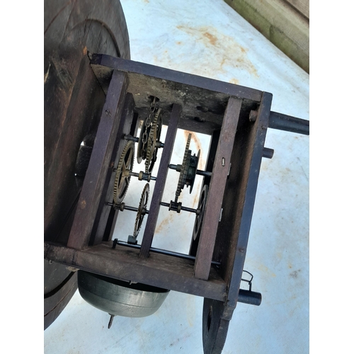 32 - Early 20th century wall clock, missing pendulum and weight