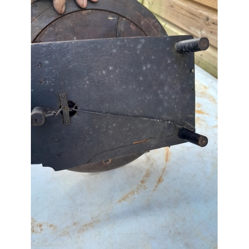 32 - Early 20th century wall clock, missing pendulum and weight