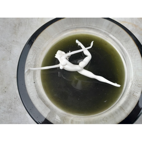 103 - Coloured glassware : damaged Bimini lady, Parlane