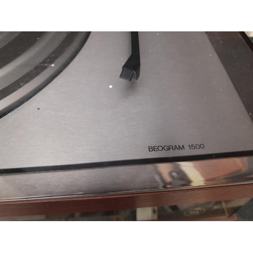 105 - Vintage stereo : 2 x B & O Beogram 1500 turntables for spares, not cartridge and untested and  stere... 