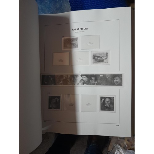 152 - Stamps : Stanley Gibbons printed hingeless album pages, in very good order