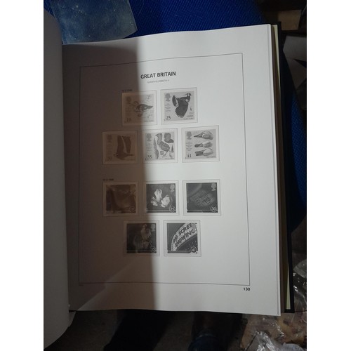 152 - Stamps : Stanley Gibbons printed hingeless album pages, in very good order