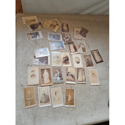 43 - Ephemera : Chelsea football club programmes from mid 1960s, cabinet cards black and white portraits ... 