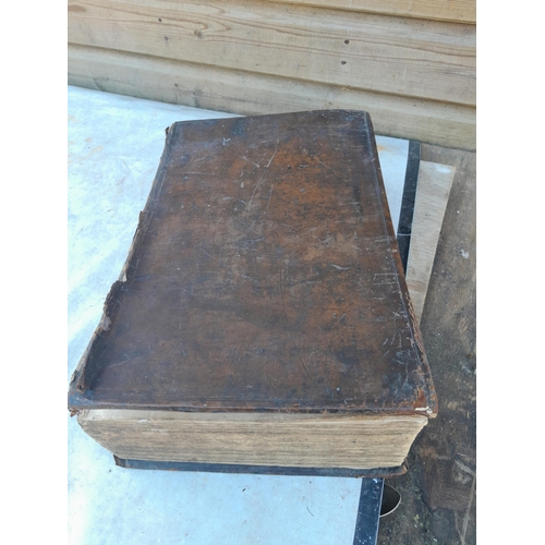 49 - Antique Universal Family Bible no births , deaths etc. in front
