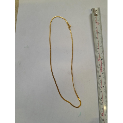 66 - 18 KT foreign gold necklace 6.6 g