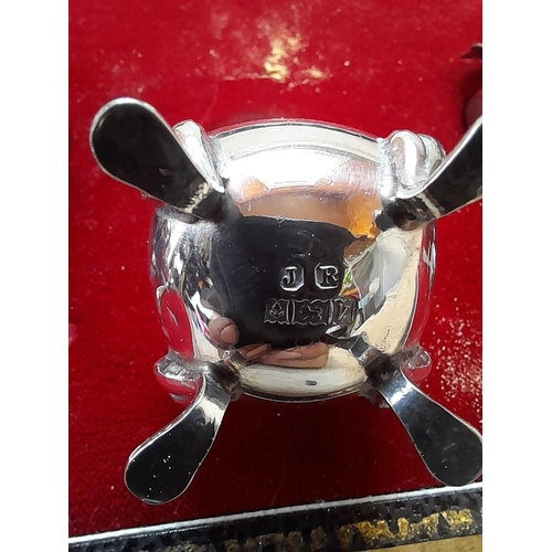 78 - Silver table salt cruet set with blue glass liners  in box of issue Birm 1970 John Rose 125 g