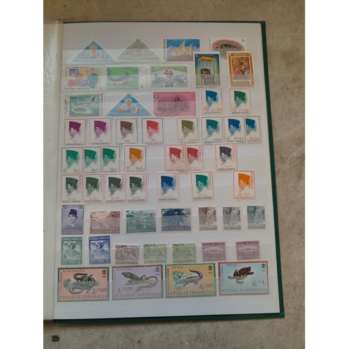 108 - Stamps : A Whole World Collection of mint, unused and used stamps, better items noticed, Belgian Con... 