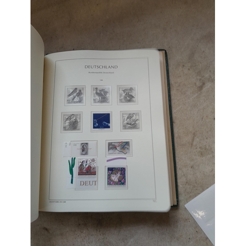 112 - Stamps : Germany Lighthouse Hingeless Luxury Stamp Album on 60 pages lots of mint no hinge stamps, n... 