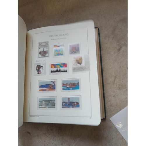 112 - Stamps : Germany Lighthouse Hingeless Luxury Stamp Album on 60 pages lots of mint no hinge stamps, n... 