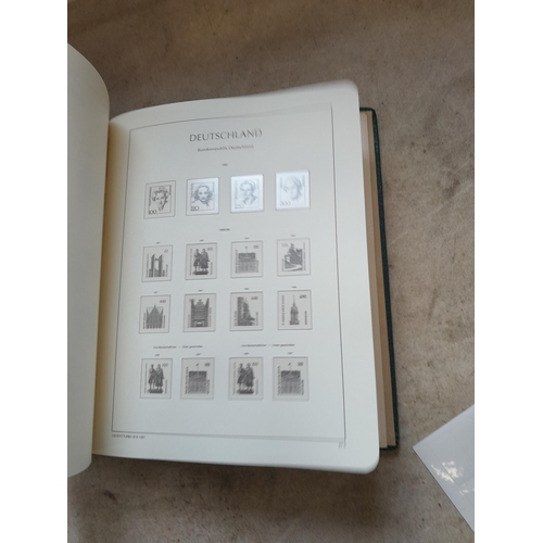 112 - Stamps : Germany Lighthouse Hingeless Luxury Stamp Album on 60 pages lots of mint no hinge stamps, n... 