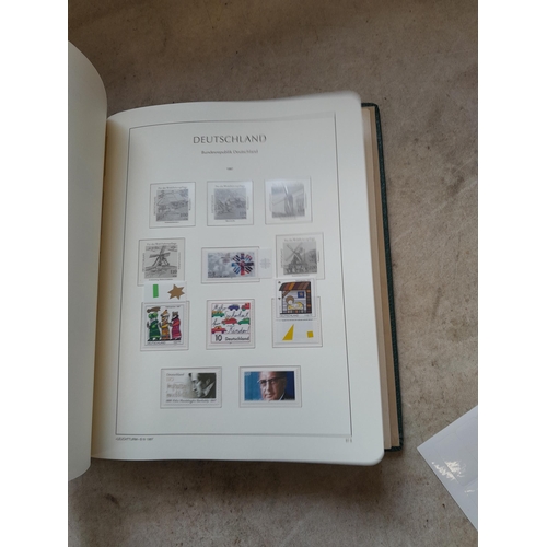 112 - Stamps : Germany Lighthouse Hingeless Luxury Stamp Album on 60 pages lots of mint no hinge stamps, n... 