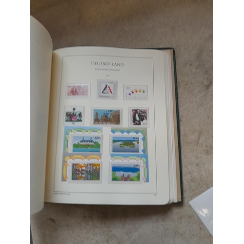 112 - Stamps : Germany Lighthouse Hingeless Luxury Stamp Album on 60 pages lots of mint no hinge stamps, n... 