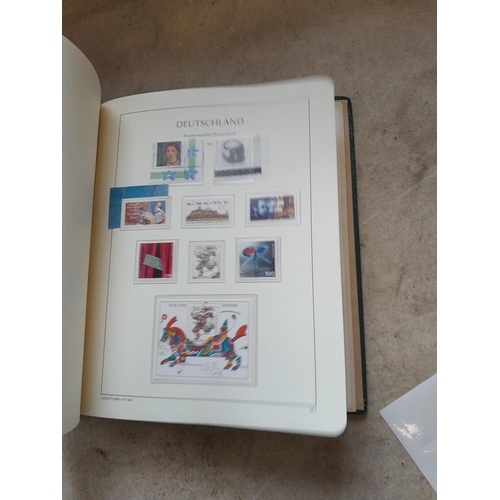 112 - Stamps : Germany Lighthouse Hingeless Luxury Stamp Album on 60 pages lots of mint no hinge stamps, n... 