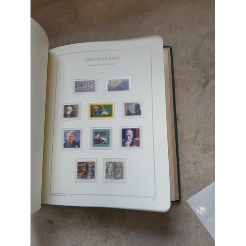 112 - Stamps : Germany Lighthouse Hingeless Luxury Stamp Album on 60 pages lots of mint no hinge stamps, n... 