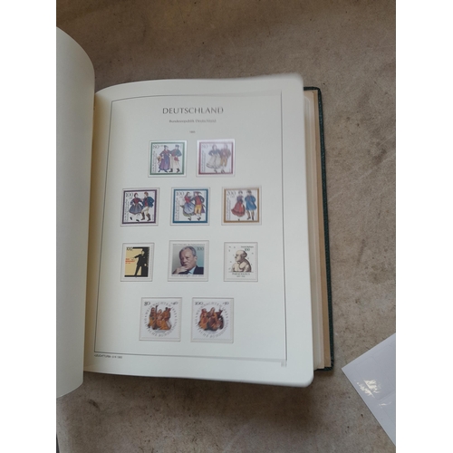 112 - Stamps : Germany Lighthouse Hingeless Luxury Stamp Album on 60 pages lots of mint no hinge stamps, n... 