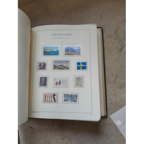 112 - Stamps : Germany Lighthouse Hingeless Luxury Stamp Album on 60 pages lots of mint no hinge stamps, n... 