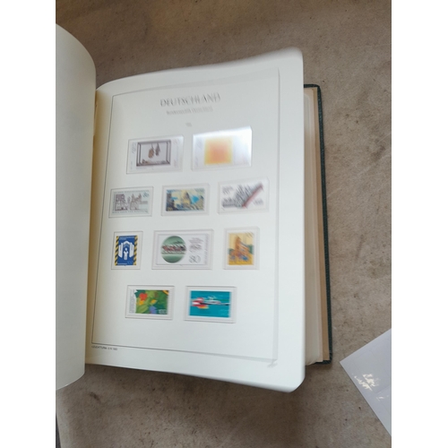 112 - Stamps : Germany Lighthouse Hingeless Luxury Stamp Album on 60 pages lots of mint no hinge stamps, n... 